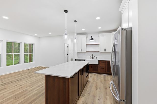 3800 Genessee, Columbus, OH 43219