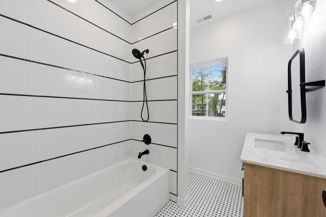 3800 Genessee, Columbus, OH 43219