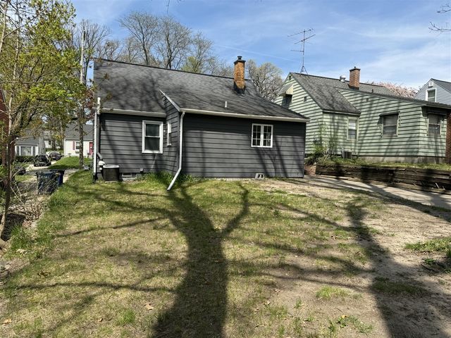 1436 Linwood Street, Grand Rapids, MI 49507