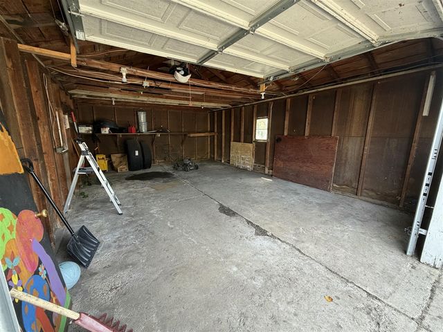 1436 Linwood Street, Grand Rapids, MI 49507