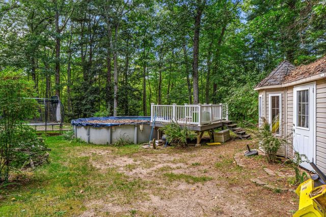 26 Holts Point Road, Hampstead, NH 03841