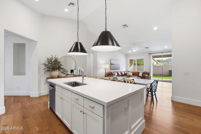 18541 E SUPERSTITION Drive, Queen Creek, AZ 85142