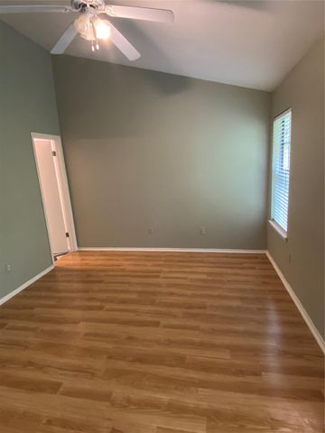 11404 Walnut Ridge DR 9, Austin, TX 78753