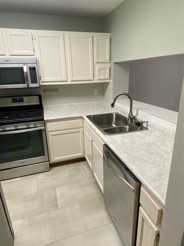 11404 Walnut Ridge DR 9, Austin, TX 78753