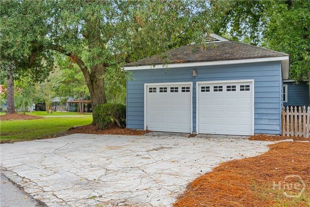 4 Dorothy Drive, Savannah, GA 31406