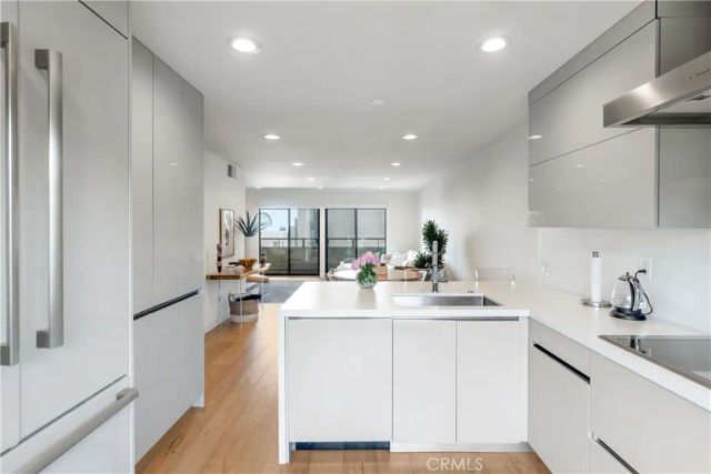 439 Camino De Las Colinas, Redondo Beach, CA 90277