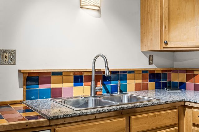 7641 Old Santa Fe Trail, Santa Fe, NM 87505