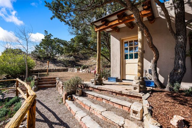 7641 Old Santa Fe Trail, Santa Fe, NM 87505