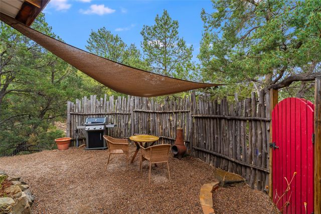 7641 Old Santa Fe Trail, Santa Fe, NM 87505