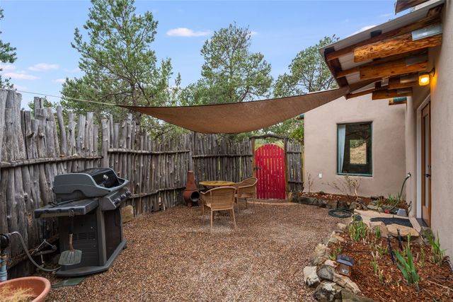 7641 Old Santa Fe Trail, Santa Fe, NM 87505