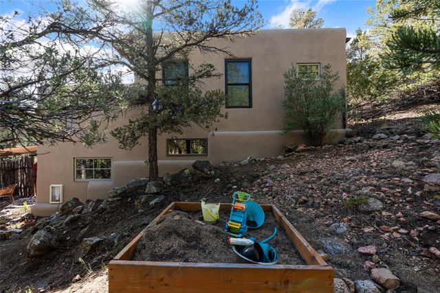 7641 Old Santa Fe Trail, Santa Fe, NM 87505