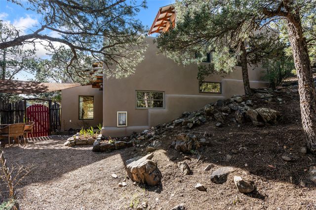 7641 Old Santa Fe Trail, Santa Fe, NM 87505