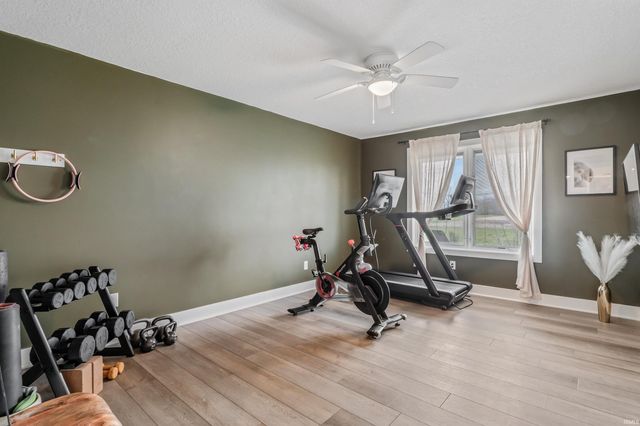 9372 Garman Road, Leo, IN 46765