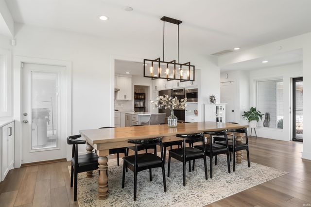 9372 Garman Road, Leo, IN 46765