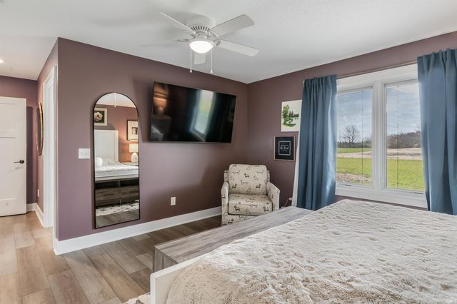 9372 Garman Road, Leo, IN 46765