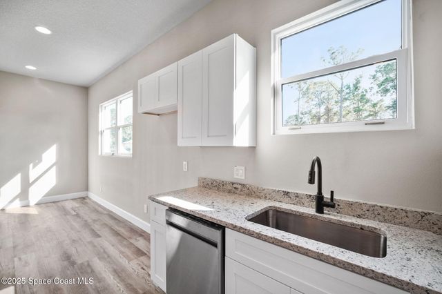 3259 Slama Avenue SE, Palm Bay, FL 32909