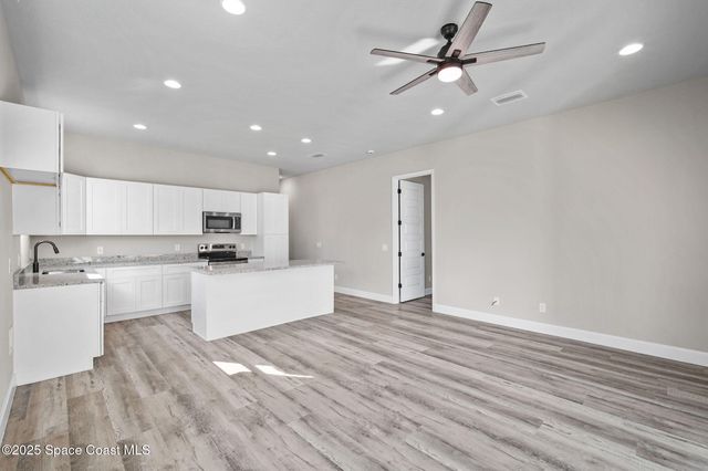 3259 Slama Avenue SE, Palm Bay, FL 32909