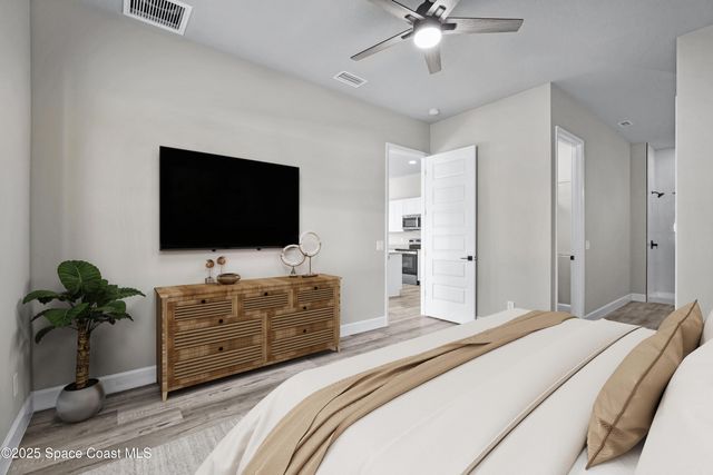 3259 Slama Avenue SE, Palm Bay, FL 32909