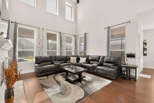 19504 Stanton Drew TRL, Pflugerville, TX 78660