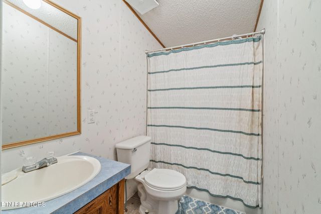 155 Bowsprit Lane, Kingston, TN 37763