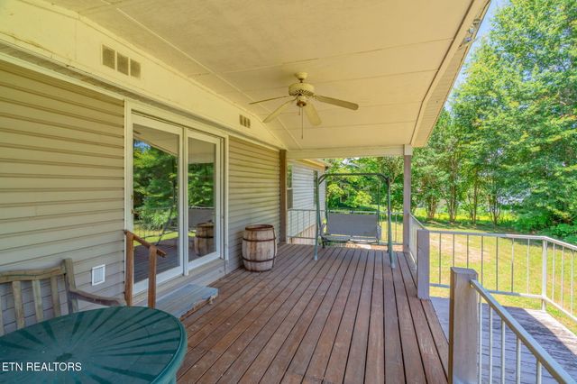 155 Bowsprit Lane, Kingston, TN 37763