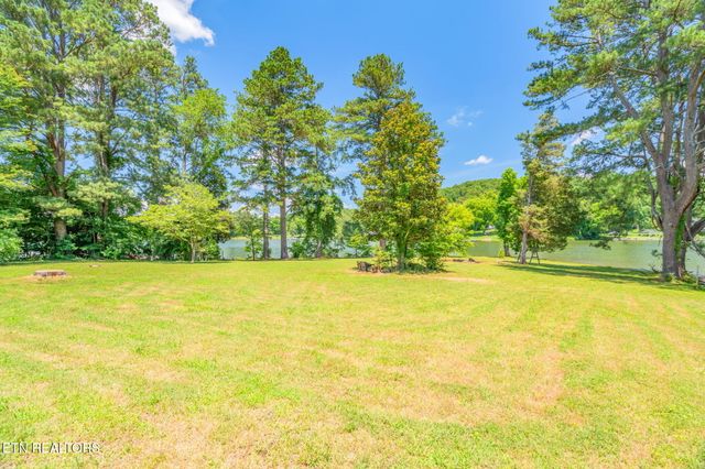 155 Bowsprit Lane, Kingston, TN 37763
