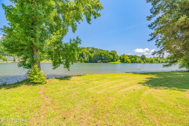 155 Bowsprit Lane, Kingston, TN 37763