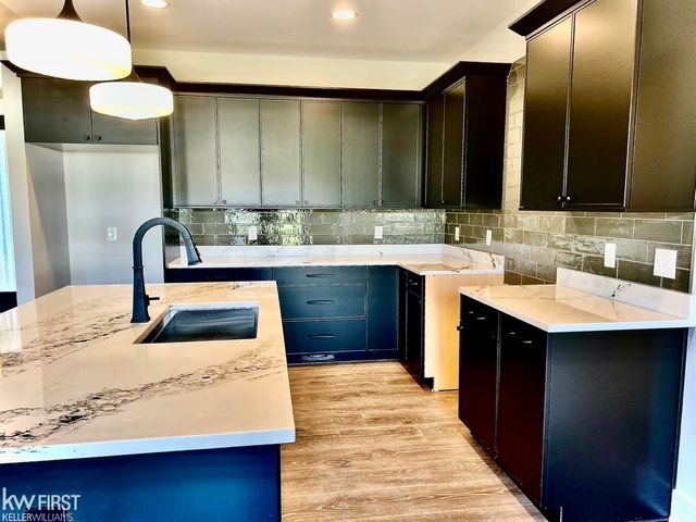 5381 Championship Drive, Fenton Twp, MI 48451