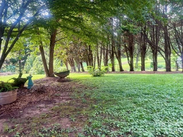 2417 Mt Herman Heights, Hudson, NC 28638