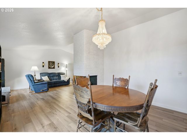 10748 Se 99TH Dr, Happy Valley, OR 97086