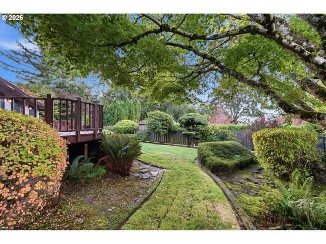 10748 Se 99TH Dr, Happy Valley, OR 97086