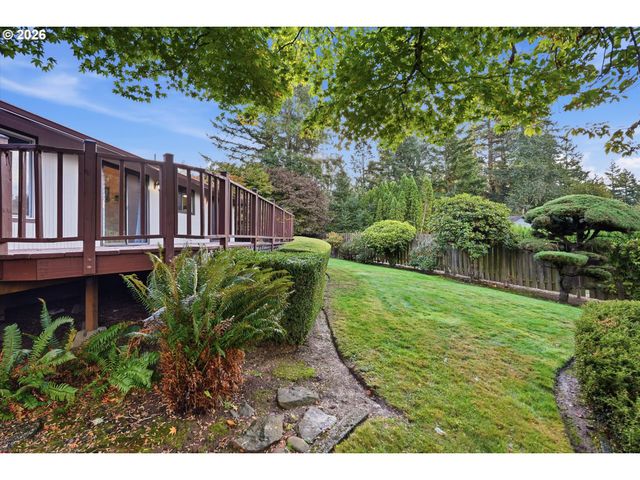 10748 Se 99TH Dr, Happy Valley, OR 97086