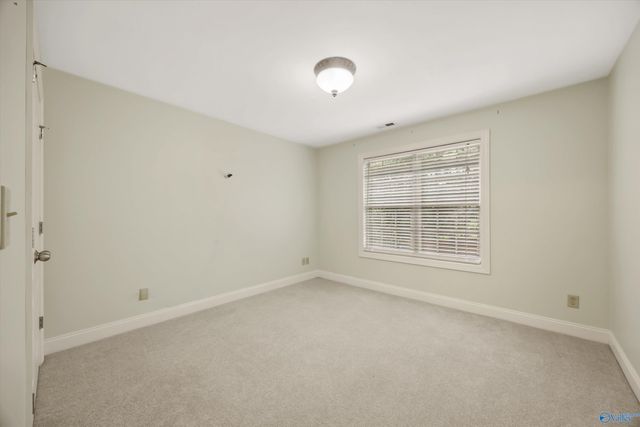 155 Lincarrie Lane, Huntsville, AL 35749