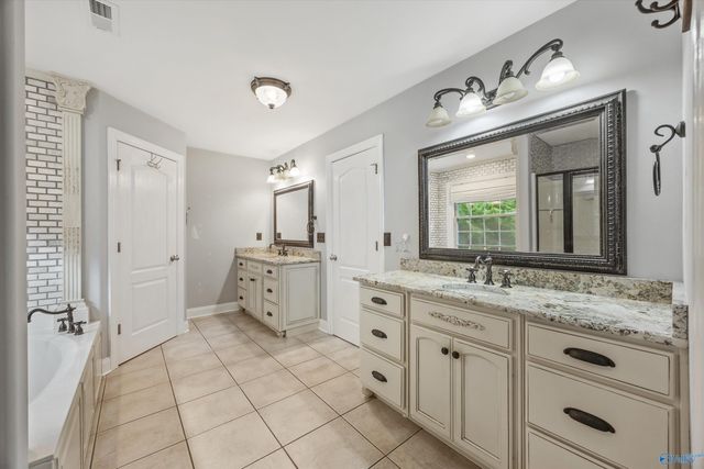 155 Lincarrie Lane, Huntsville, AL 35749