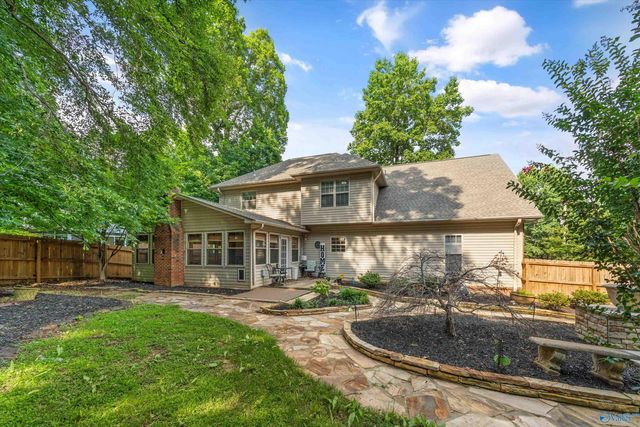 155 Lincarrie Lane, Huntsville, AL 35749