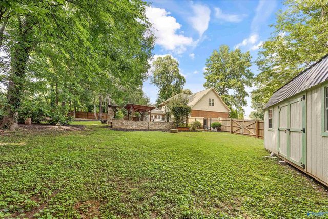 155 Lincarrie Lane, Huntsville, AL 35749