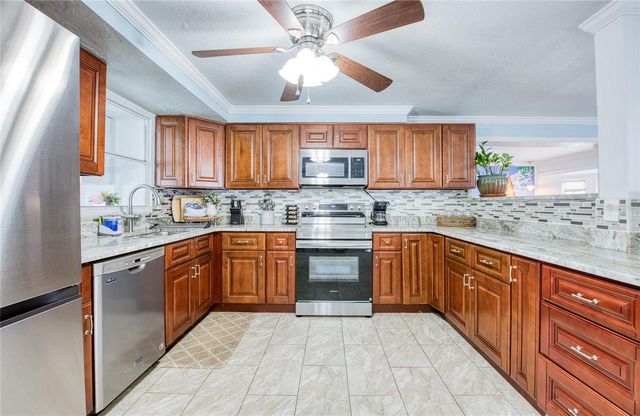 6724 77TH AVENUE N, Pinellas Park, FL 33781