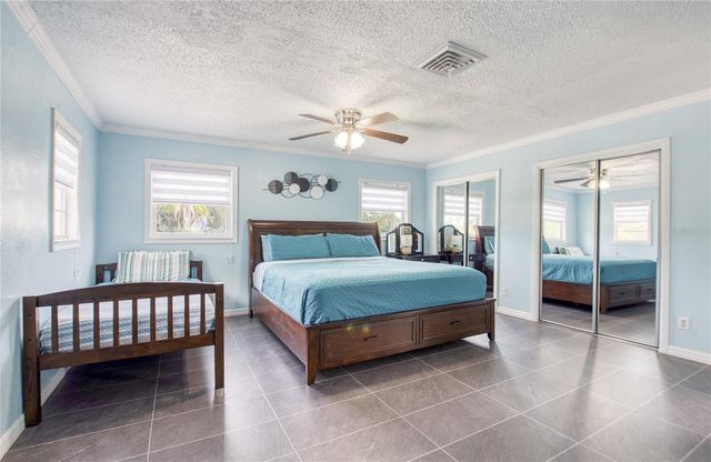 6724 77TH AVENUE N, Pinellas Park, FL 33781