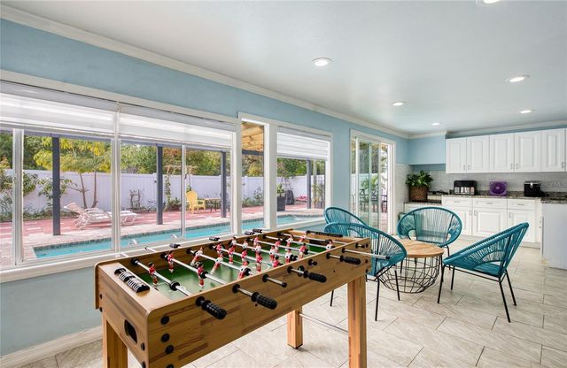 6724 77TH AVENUE N, Pinellas Park, FL 33781