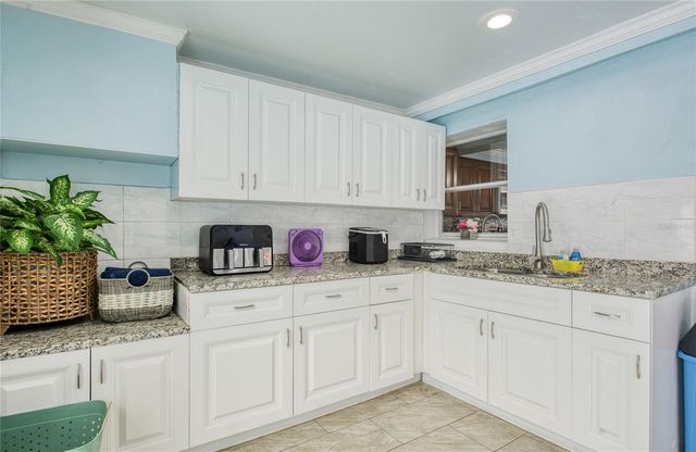 6724 77TH AVENUE N, Pinellas Park, FL 33781