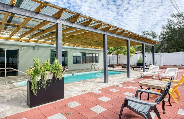 6724 77TH AVENUE N, Pinellas Park, FL 33781