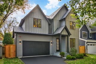 1917 Washington Avenue, Wilmette, IL 60091