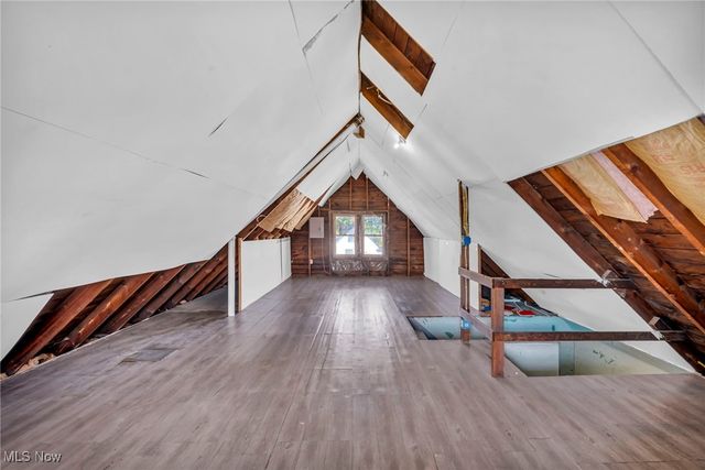 3719 Poe Avenue, Cleveland, OH 44109