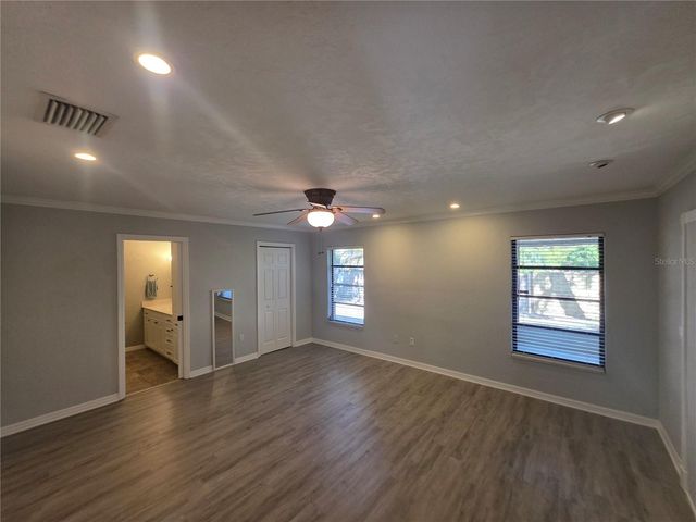 2007 INGRAM AVENUE, Sarasota, FL 34232