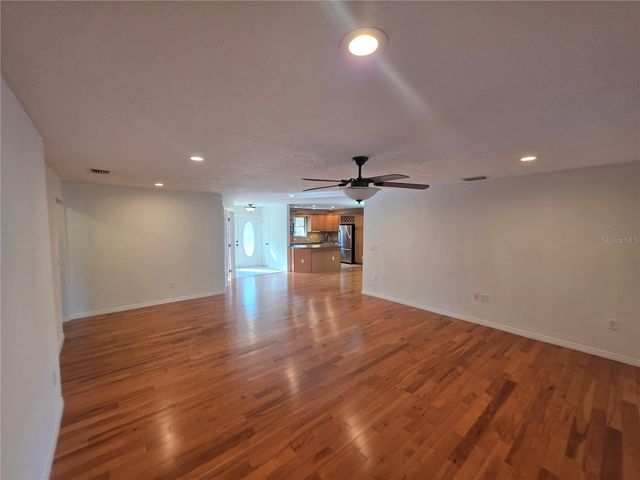 2007 INGRAM AVENUE, Sarasota, FL 34232