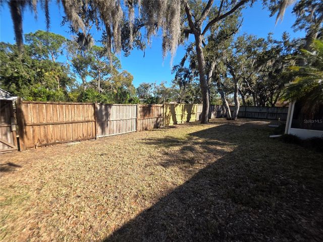 2007 INGRAM AVENUE, Sarasota, FL 34232