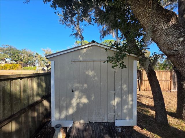 2007 INGRAM AVENUE, Sarasota, FL 34232