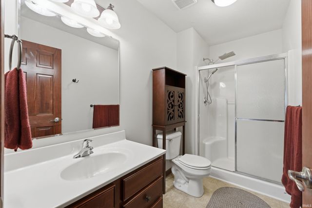 4006 Ravens Cove Run, Fort Wayne, IN 46818