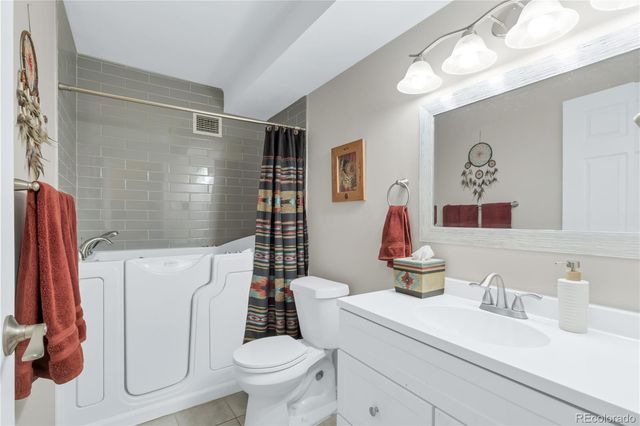 3164 S Wheeling Way 306, Aurora, CO 80014