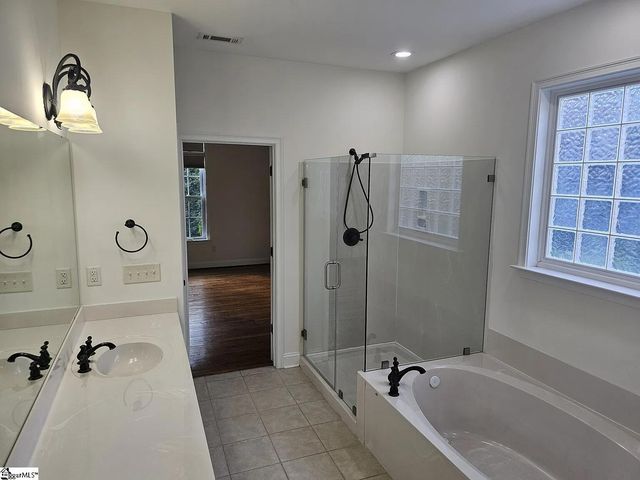 212 Medford Drive, Greer, SC 29650